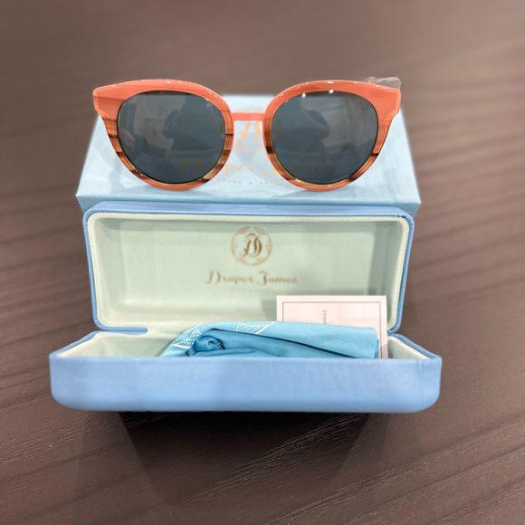 Draper James Round Pink Sunglasses